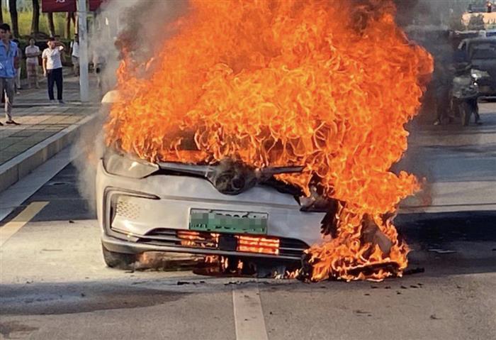 召回，電池，新能源汽車,電動(dòng)汽車,威馬